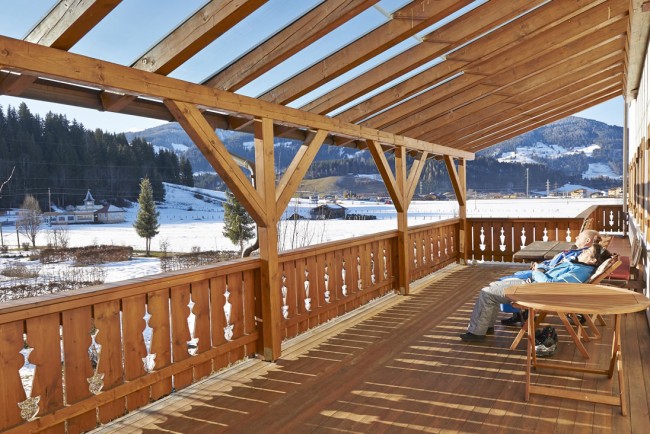 Terrasse im Hotel Garni Lärchenhof in Flachau